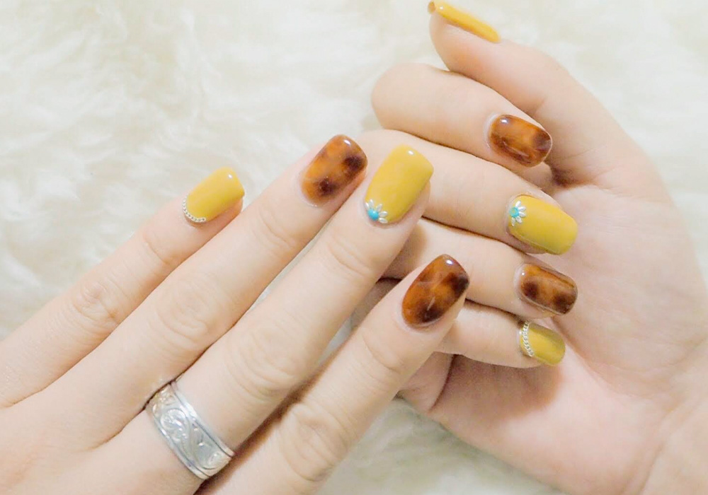 フィルイン・アセトン不使用のサロン